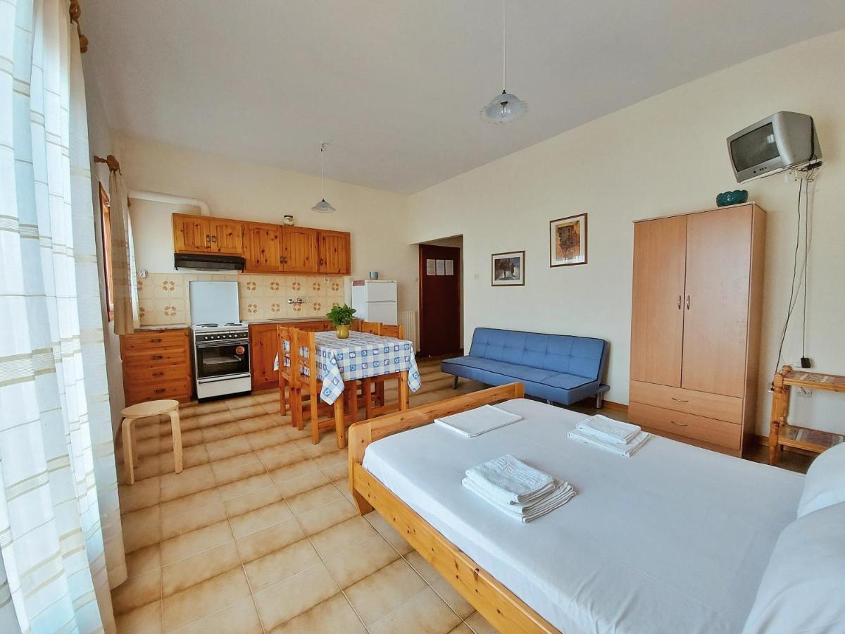 Seaview- 2 Space - Selfcatering Apartment - Helen No 3 Xiropigado Exteriér fotografie